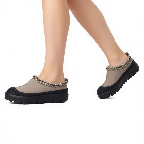 Женские слипоны Ugg Tazz Hybrid Smoke Plume