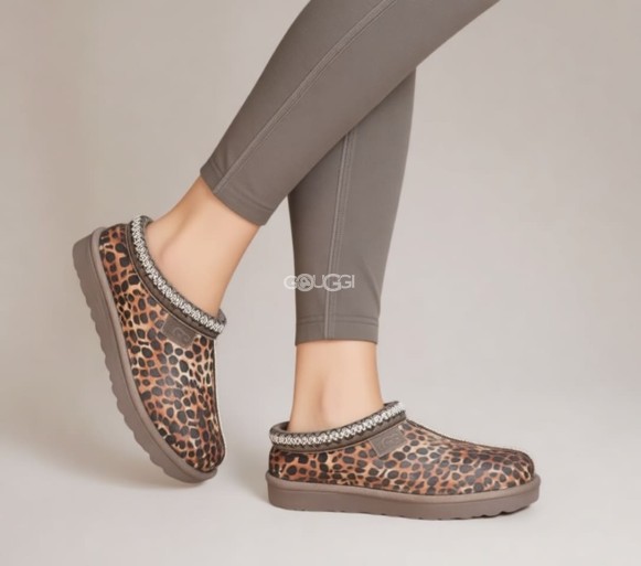 Женские слипоны UGG Tasman Caspian