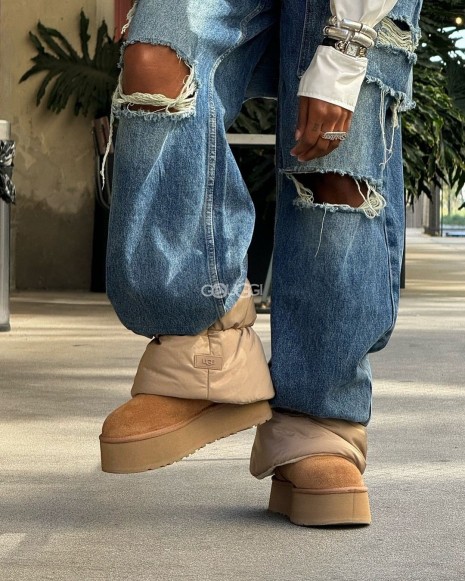 Утеплитель для ног Ugg Plushwarmer Sand